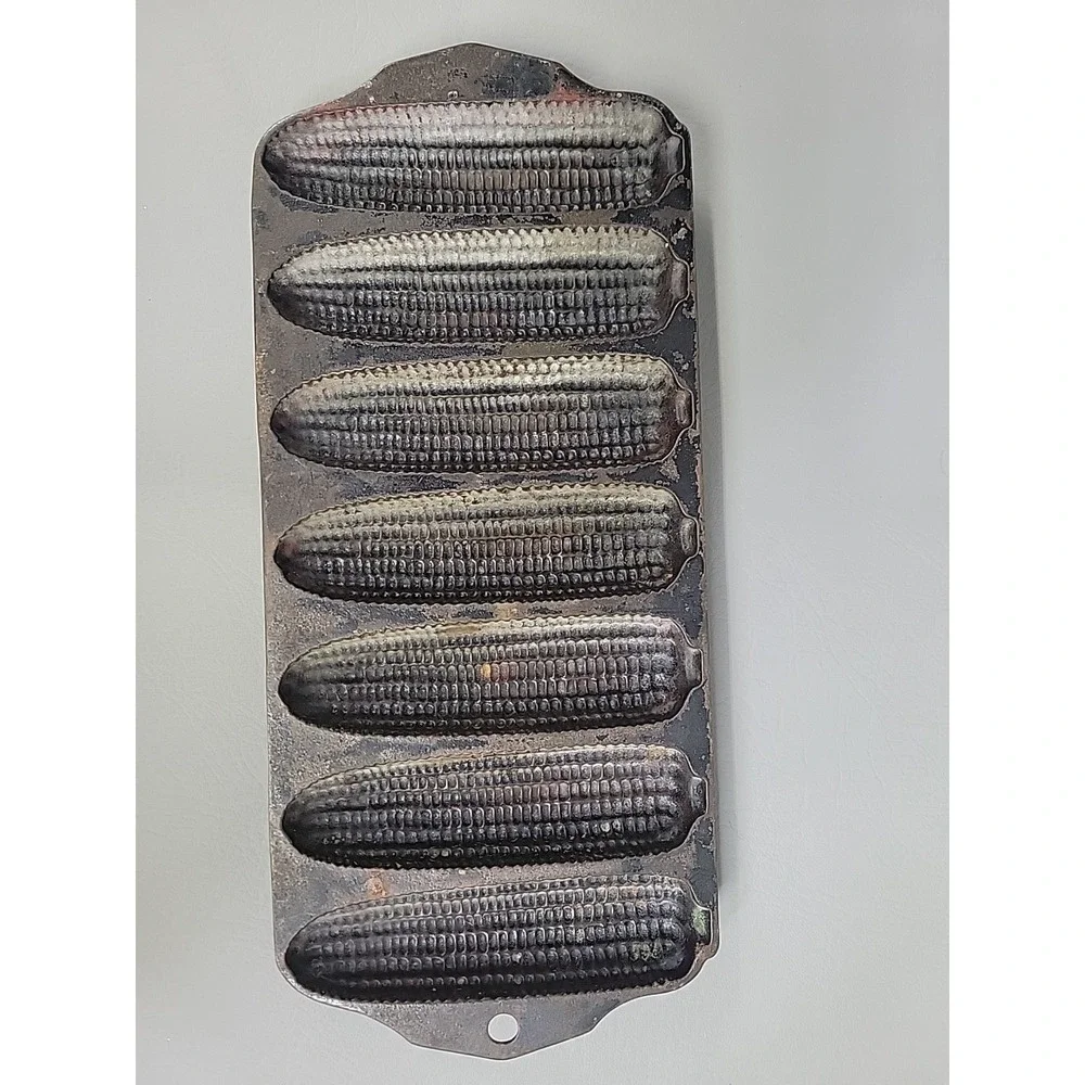 Vintage Griswold No 273 Cast Iron Crispy Corn Bread Stick Pan Erie PA